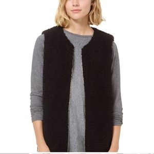 Aritzia Wilfred Black Chatou Vest | Size S
